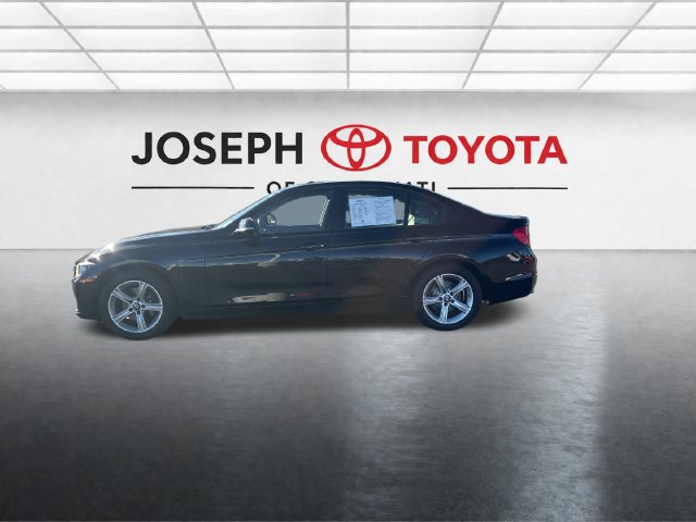 Used 2014 BMW 328i xDrive Sedan AWD/4WD image 2