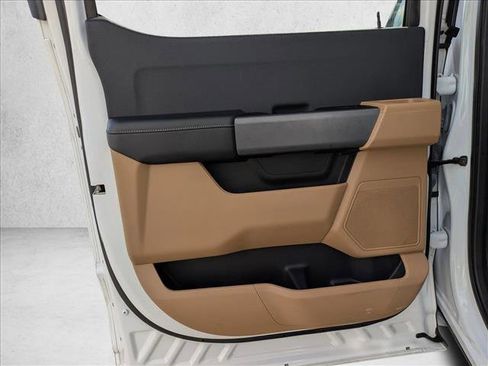 Used 2021 Ford F150 XLT image 11