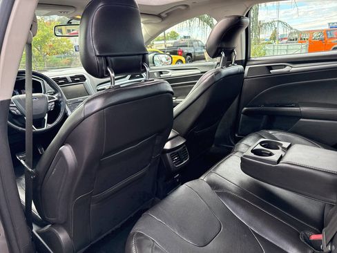 Used 2013 Ford Fusion Titanium image 14