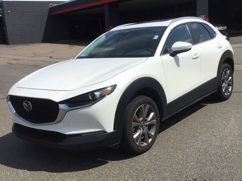 Used 2025 MAZDA CX-30 AWD 2.5 S w/ Preferred Package image 3