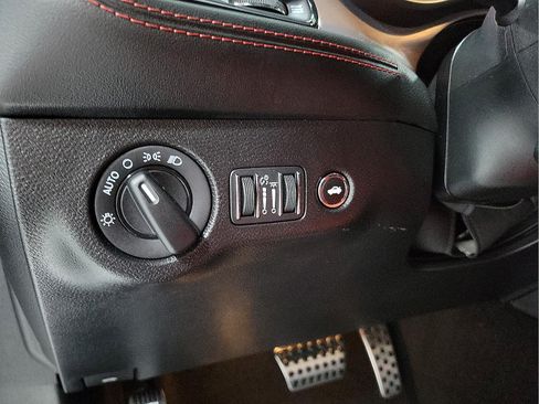 Used 2023 Dodge Challenger R/T Scat Pack RWD image 11