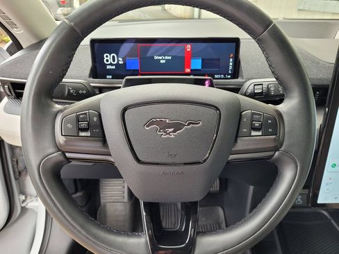 Used 2022 Ford Mustang Mach-E Premium AWD/4WD image 16