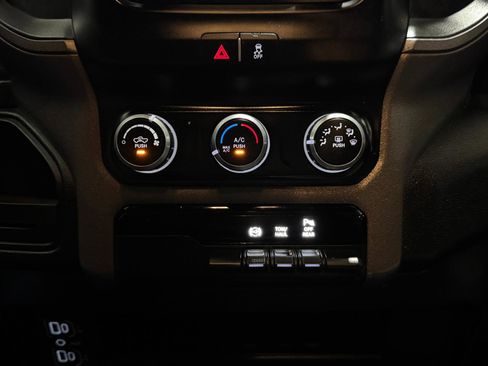 Used 2022 RAM 2500 Tradesman AWD/4WD image 26