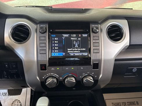 Used 2016 Toyota Tundra SR5 w/ SR5 Upgrade Package RWD image 14