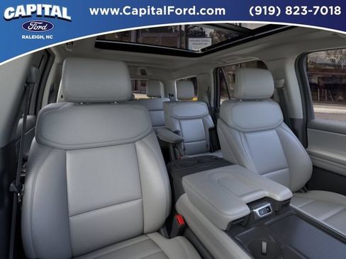 New 2026 Ford Expedition Active AWD/4WD image 10