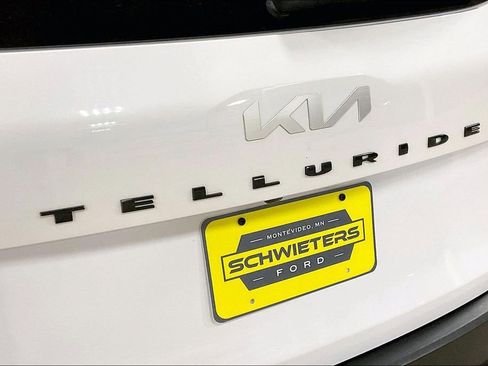 Used 2022 Kia Telluride EX w/ EX Premium Package AWD/4WD image 8
