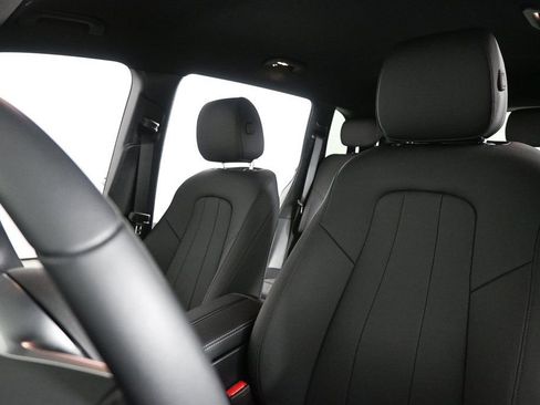 Certified 2025 Mercedes-Benz GLB 250 image 5