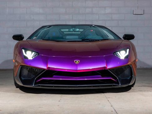 Used 2017 Lamborghini Aventador LP 750-4 Superveloce image 3