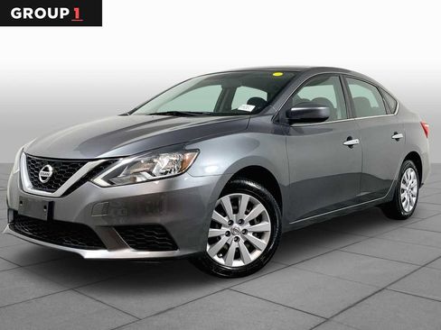 Used 2016 Nissan Sentra SV image 1