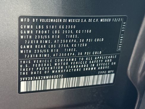 Used 2022 Volkswagen Tiguan SE image 34