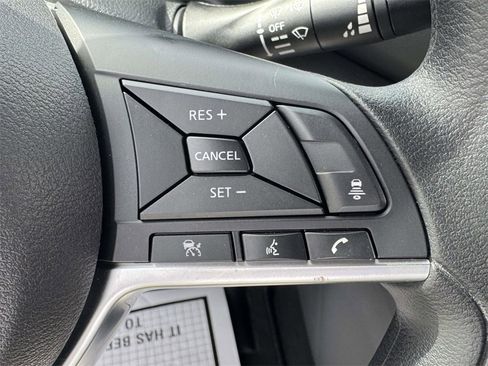 Used 2025 Nissan Sentra SV image 20