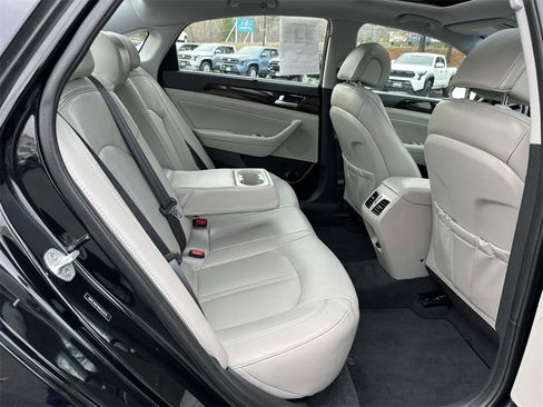 Used 2017 Hyundai Sonata Limited w/ Tech Package 03 image 13