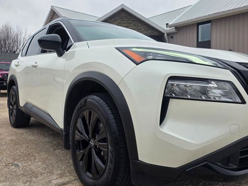 Used 2023 Nissan Rogue SV w/ SV Premium B Package image 26