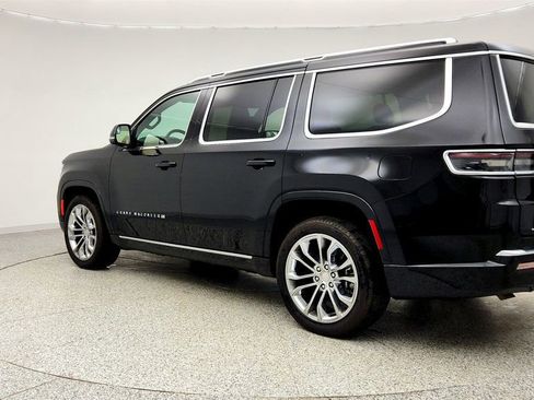 Used 2022 Jeep Grand Wagoneer Series II w/ Rear Seat Video Group 1 image 7