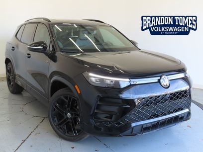 New 2026 Volkswagen Tiguan SE R-Line