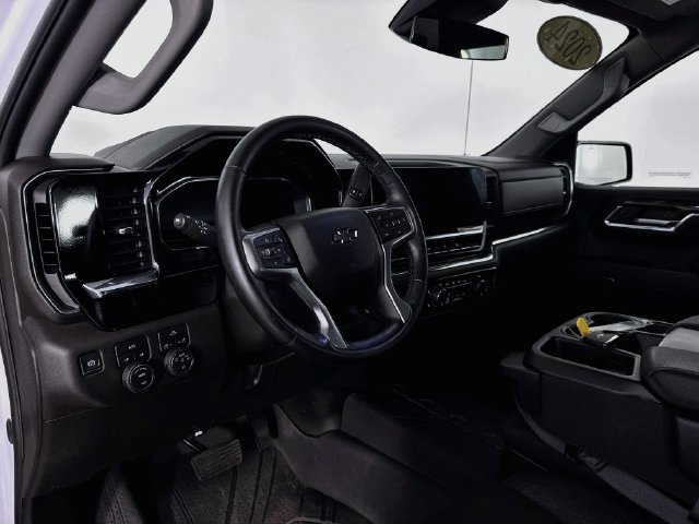 Used 2024 Chevrolet Silverado 1500 RST w/ Protection Package AWD/4WD image 9