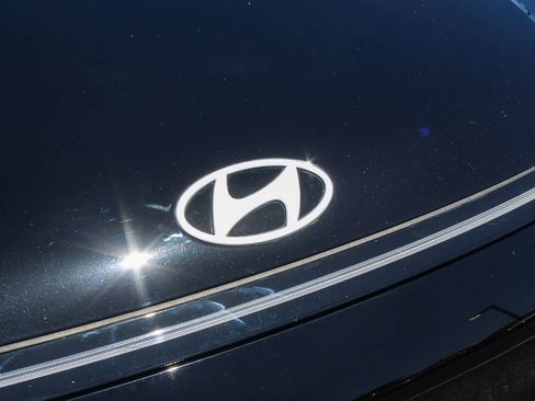 Certified 2024 Hyundai Kona SEL AWD/4WD image 14