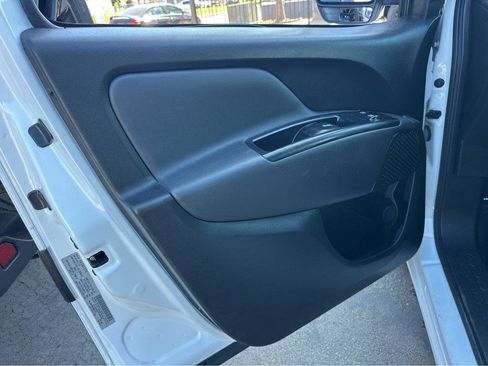 Used 2021 RAM ProMaster City Tradesman SLT image 15