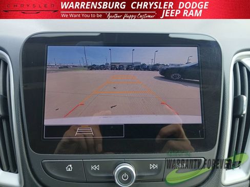 Used 2024 Chevrolet Malibu LT FWD image 22