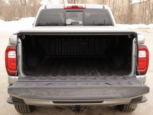 Used 2023 GMC Canyon AT4 image 30