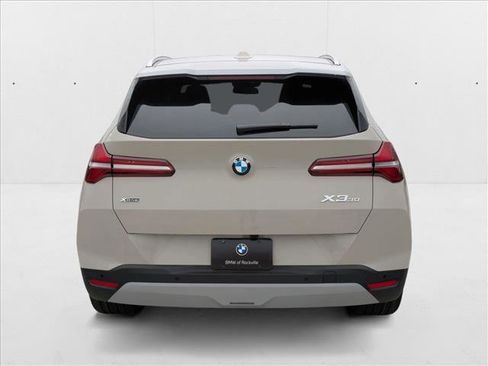 Used 2026 BMW X3 xDrive30 w/ Premium Package image 8