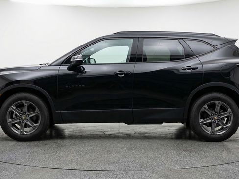 Used 2025 Chevrolet Blazer LT image 5