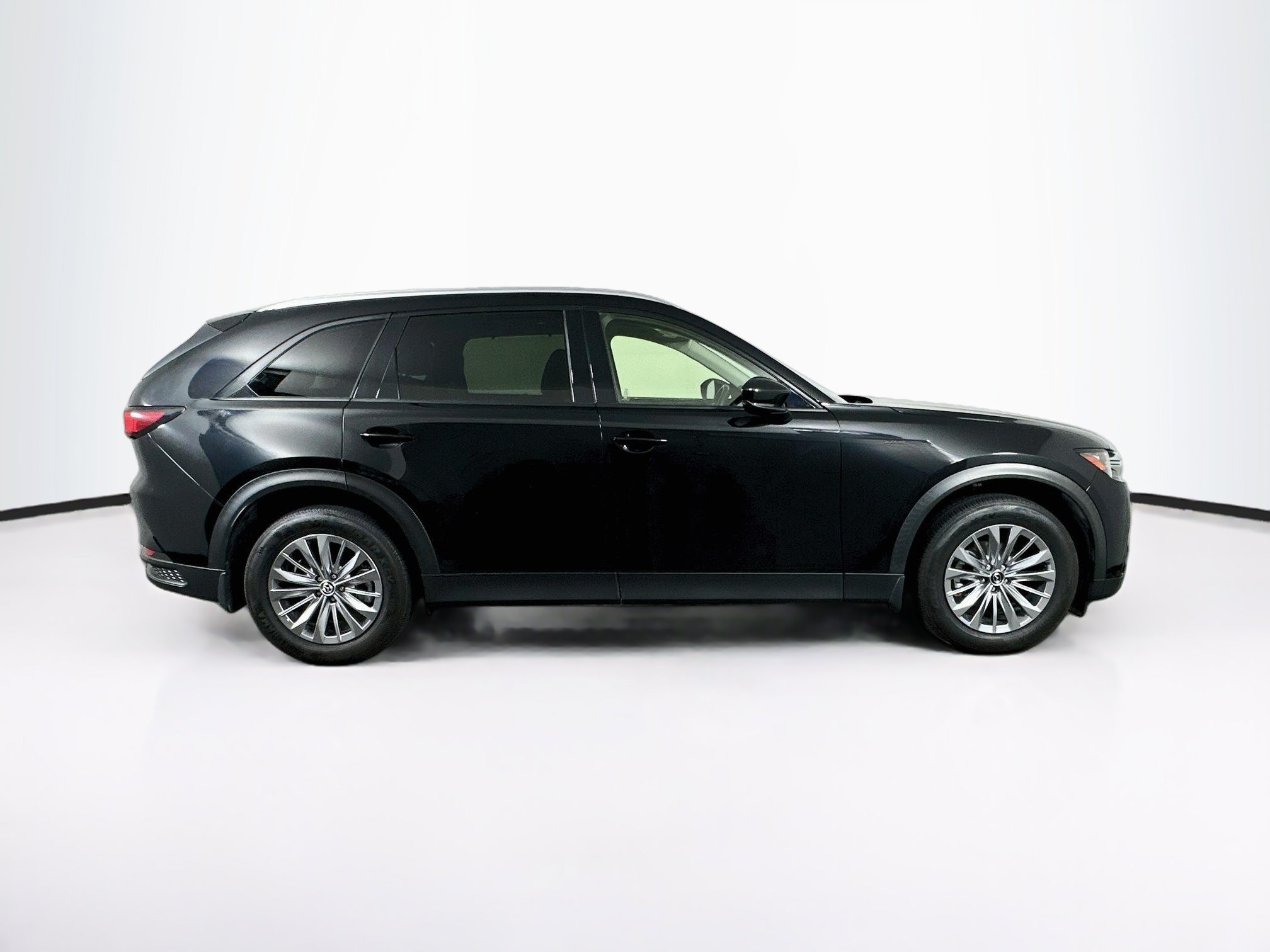 Used 2024 MAZDA CX-90 3.3 Turbo w/ Preferred Plus AWD/4WD image 10