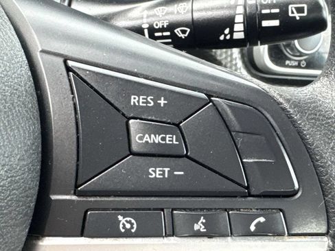 Used 2020 Nissan Kicks SV FWD image 24
