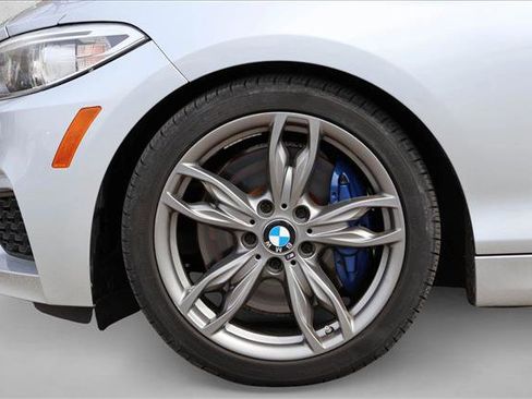 Used 2015 BMW M235i xDrive Coupe AWD/4WD image 9