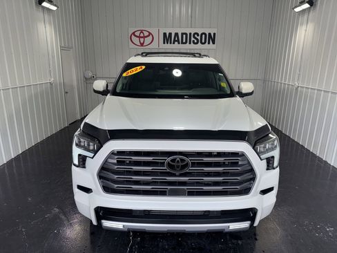 Used 2024 Toyota Sequoia Limited w/ Tow Technology Package AWD/4WD image 5