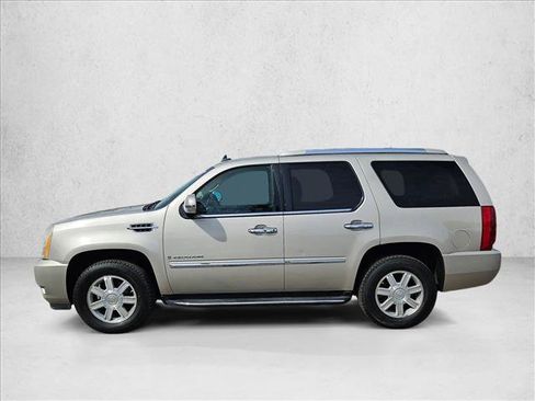 Used 2007 Cadillac Escalade 2WD image 9