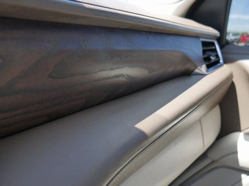 Used 2023 GMC Yukon XL Denali AWD/4WD image 73