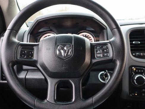 Used 2017 RAM 1500 Express image 5