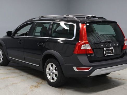 Used 2010 Volvo XC70 3.2 image 7