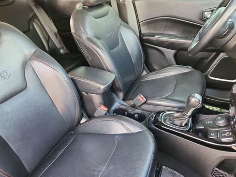 Used 2019 Jeep Compass Limited AWD/4WD image 20
