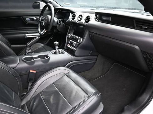 Used 2018 Ford Mustang GT Premium w/ Equipment Group 401A RWD image 15