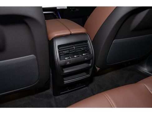 New 2026 BMW X5 xDrive40i w/ Premium Package image 78