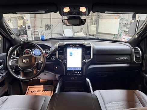Used 2024 RAM 3500 Big Horn w/ Level 2 Equipment Group AWD/4WD image 6