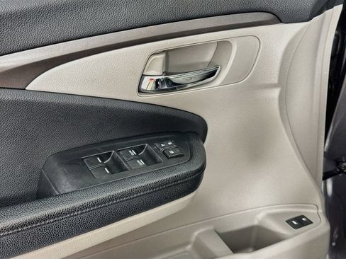 Used 2017 Honda Pilot EX-L image 18