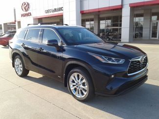 New 2026 Toyota Highlander Limited video 1
