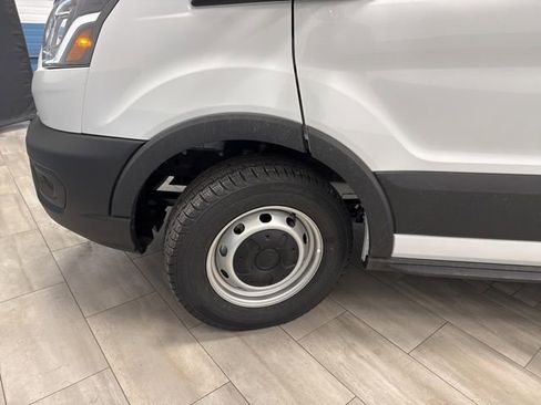 New 2025 Ford Transit 150 Low Roof image 31