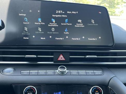 New 2026 Hyundai Elantra Limited FWD image 15