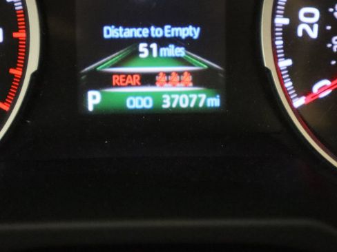 Used 2019 Toyota RAV4 XLE w/ Convenience Package AWD/4WD image 37