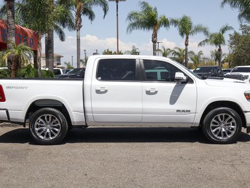 Used 2022 RAM 1500 Laramie w/ Sport Appearance Package AWD/4WD image 10