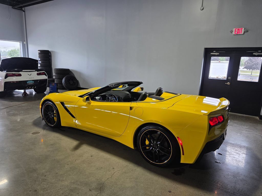Used 2019 Chevrolet Corvette Stingray Convertible Z51 2LT RWD image 23