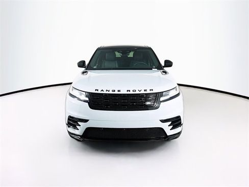 New 2026 Land Rover Range Rover Velar Dynamic SE image 2