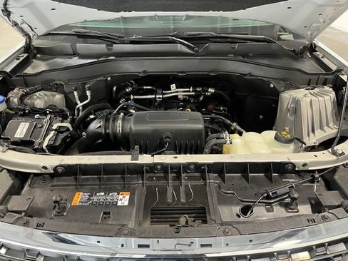 Used 2023 Ford Explorer XLT w/ Equipment Group 202A AWD/4WD image 9