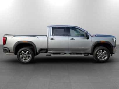 New 2026 GMC Sierra 2500 SLT w/ SLT Premium Package