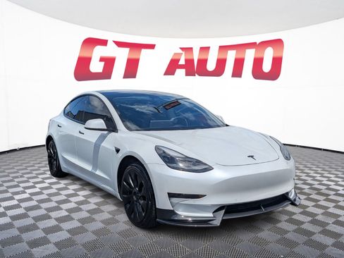 Used 2021 Tesla Model 3 Standard Range Plus RWD image 1