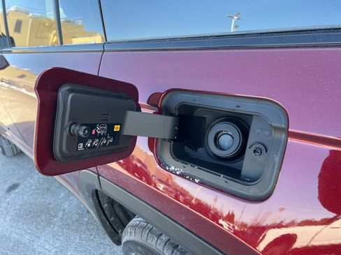 New 2026 Jeep Grand Cherokee Laredo image 17